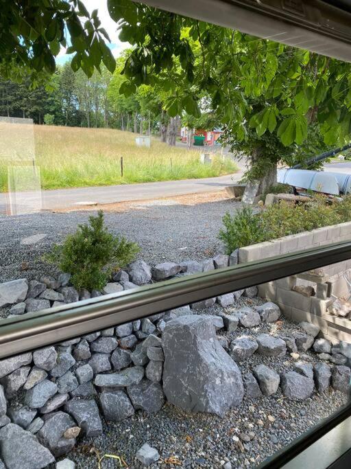 Gleis 1, Eisenbahn Waggon Mit Whirlpool Und Ofen Villa Dahlem  ภายนอก รูปภาพ
